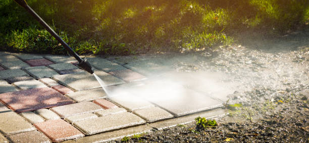 Best Pool Deck Cleaning  in Cameron, TX